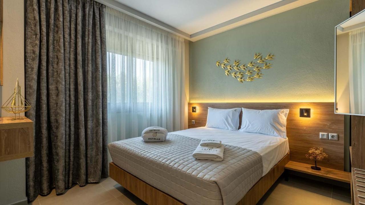 غيراكيني Estelle Family Luxury Apartments & Suites المظهر الخارجي الصورة