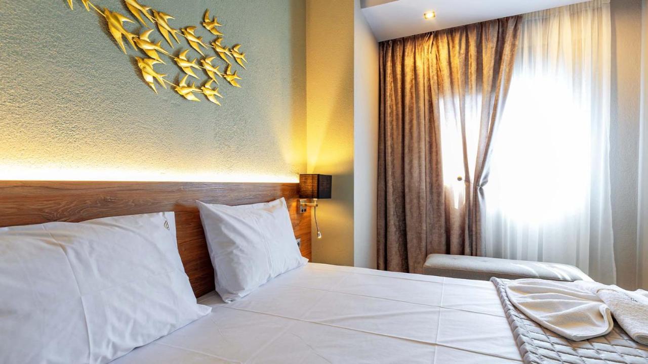 غيراكيني Estelle Family Luxury Apartments & Suites المظهر الخارجي الصورة